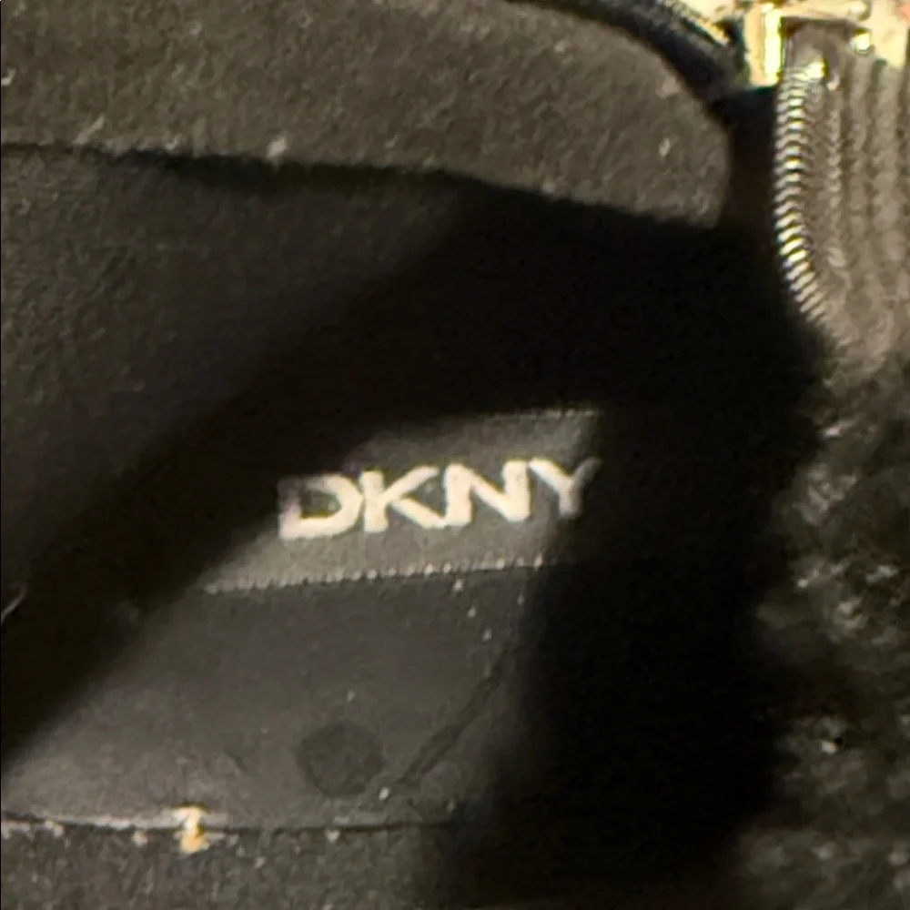 DKNY Al Cuffed Booties Womens Zip Flat Boots Black Leather Faux Fur Size 6